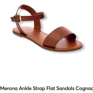 Merona leather strapped sandal size 7